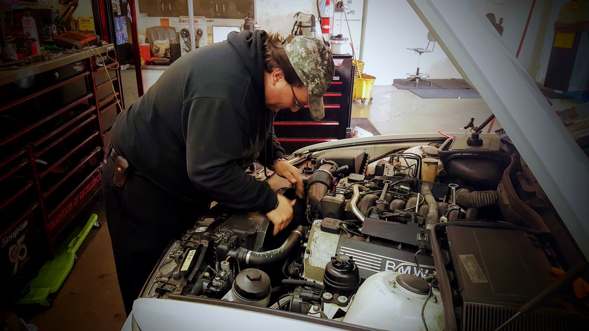 Owner Sofiane Zemmouche Direct Vehicle Inspection